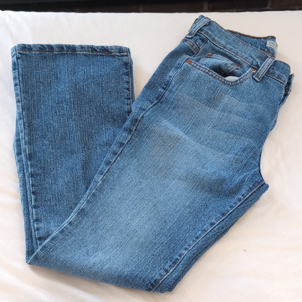 Y2K Vintage Women's Size 4 Short Levi's 515 Boot Cut Blue Jeans